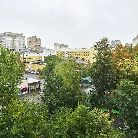 Center2- олімпійська - хрещатик- жк Manhattan Kпі з паркінгом -лесі українки бульвар