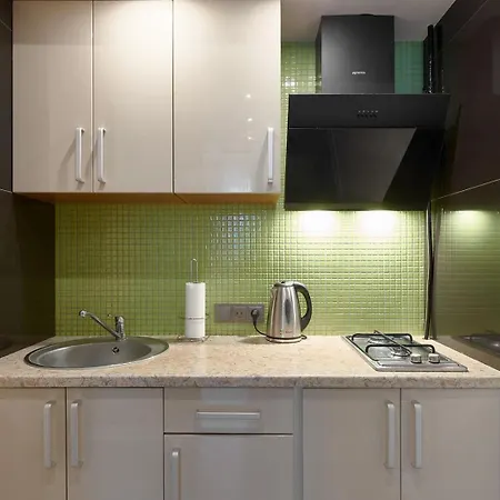 Apartament Center2- олімпійська - хрещатик- жк Manhattan Kпі з паркінгом -лесі українки бульвар